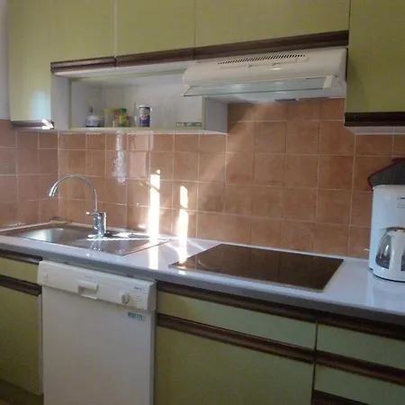 Villa 2 Dans Avec Piscine 700m Cavalaire-sur-Mer